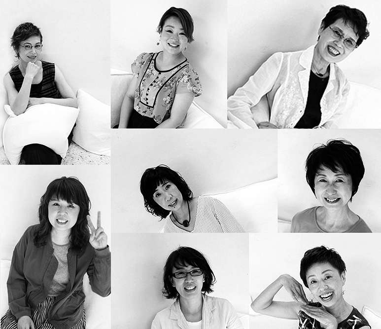 スタッフの集合写真